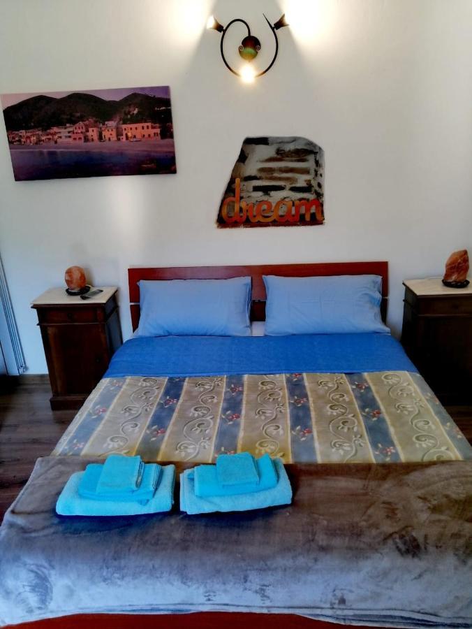 B&B Il Girasole Finale Ligure Kültér fotó