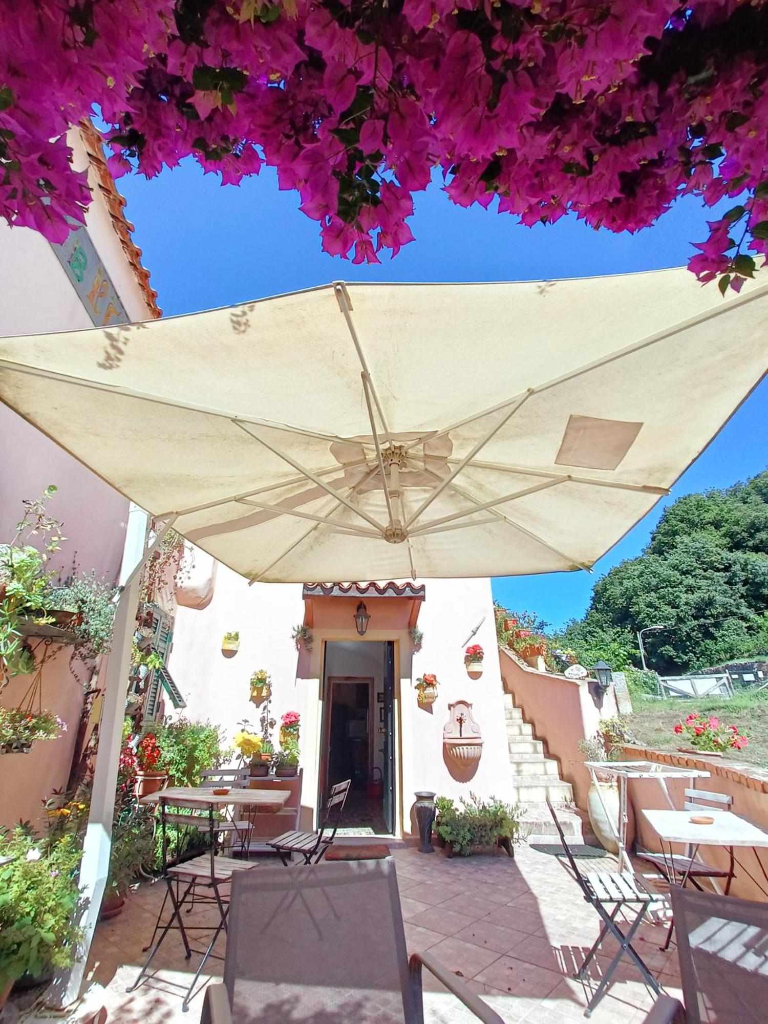B&B Il Girasole Finale Ligure Kültér fotó